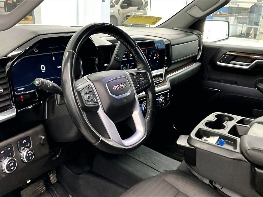 Used 2024 GMC Sierra 1500 Elevation image 8