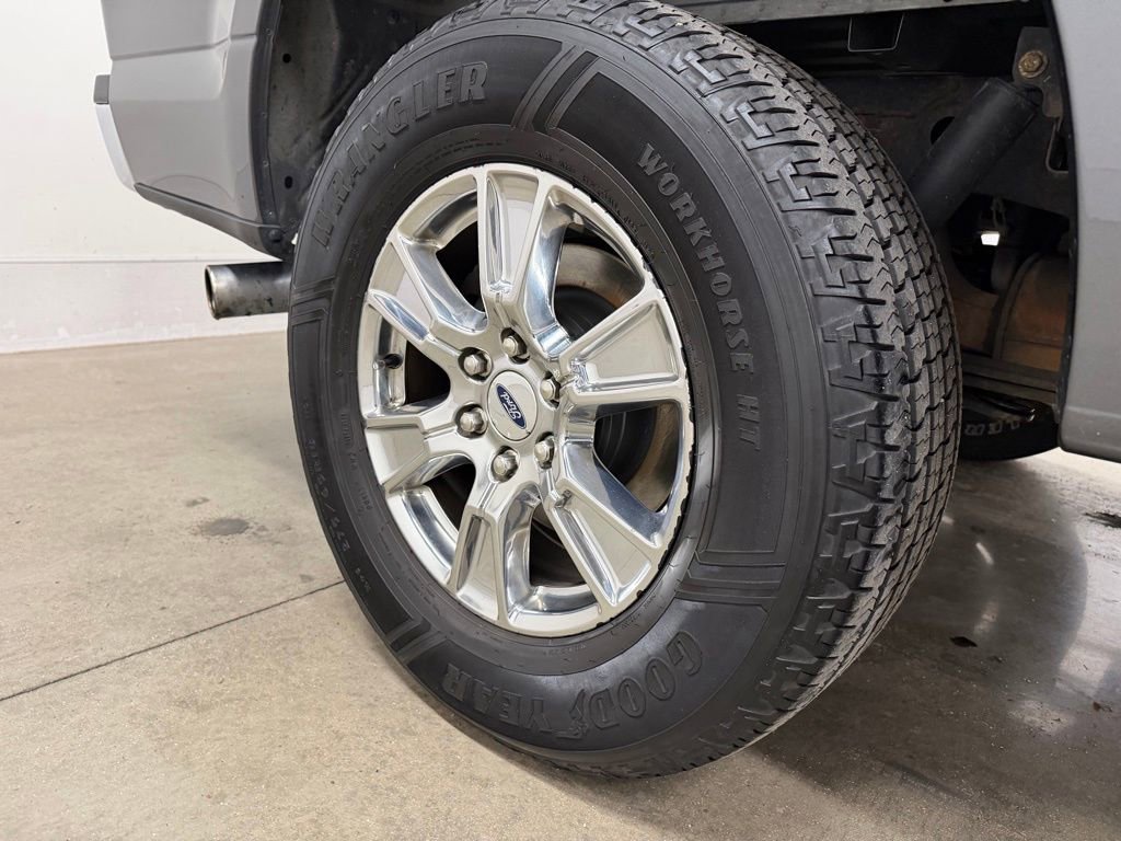 Used 2016 Ford F150 XLT w/ Equipment Group 302A Luxury image 14