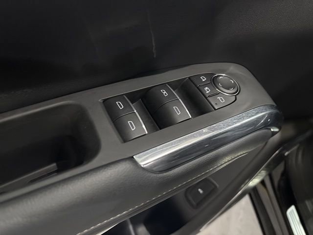 Used 2025 Chevrolet Traverse High Country w/ LPO, Floor Liner Package AWD/4WD image 11