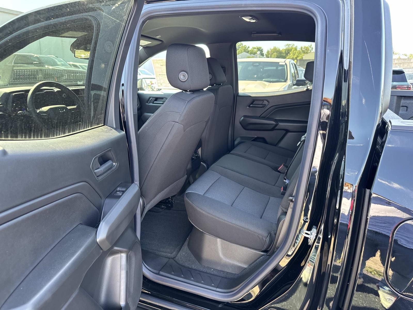 New 2026 Chevrolet Colorado Trail Boss AWD/4WD image 18