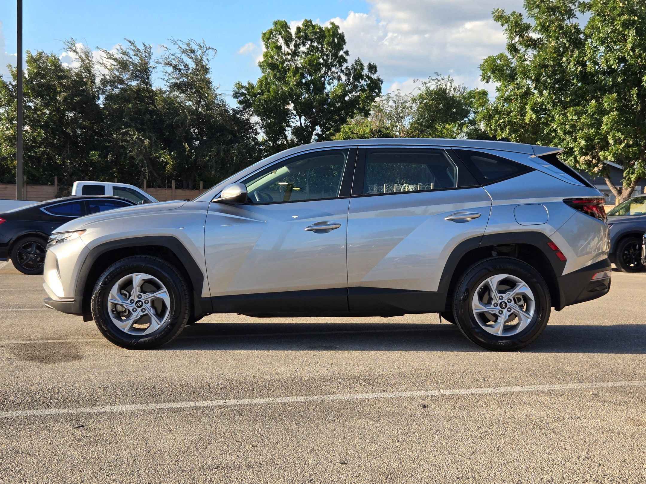 Used 2024 Hyundai Tucson SE AWD/4WD image 5