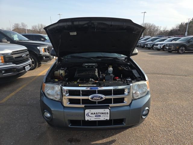 Used 2011 Ford Escape XLT w/ Class II Trailer Tow Pkg image 11