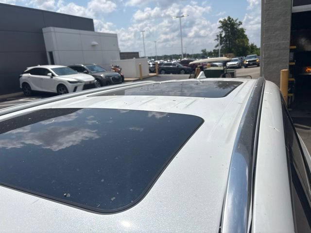 Used 2020 Kia Telluride SX w/ Towing Package FWD image 24