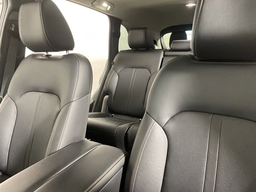 Used 2025 MAZDA CX-90 Plug-In Hybrid w/Premium Sport image 18