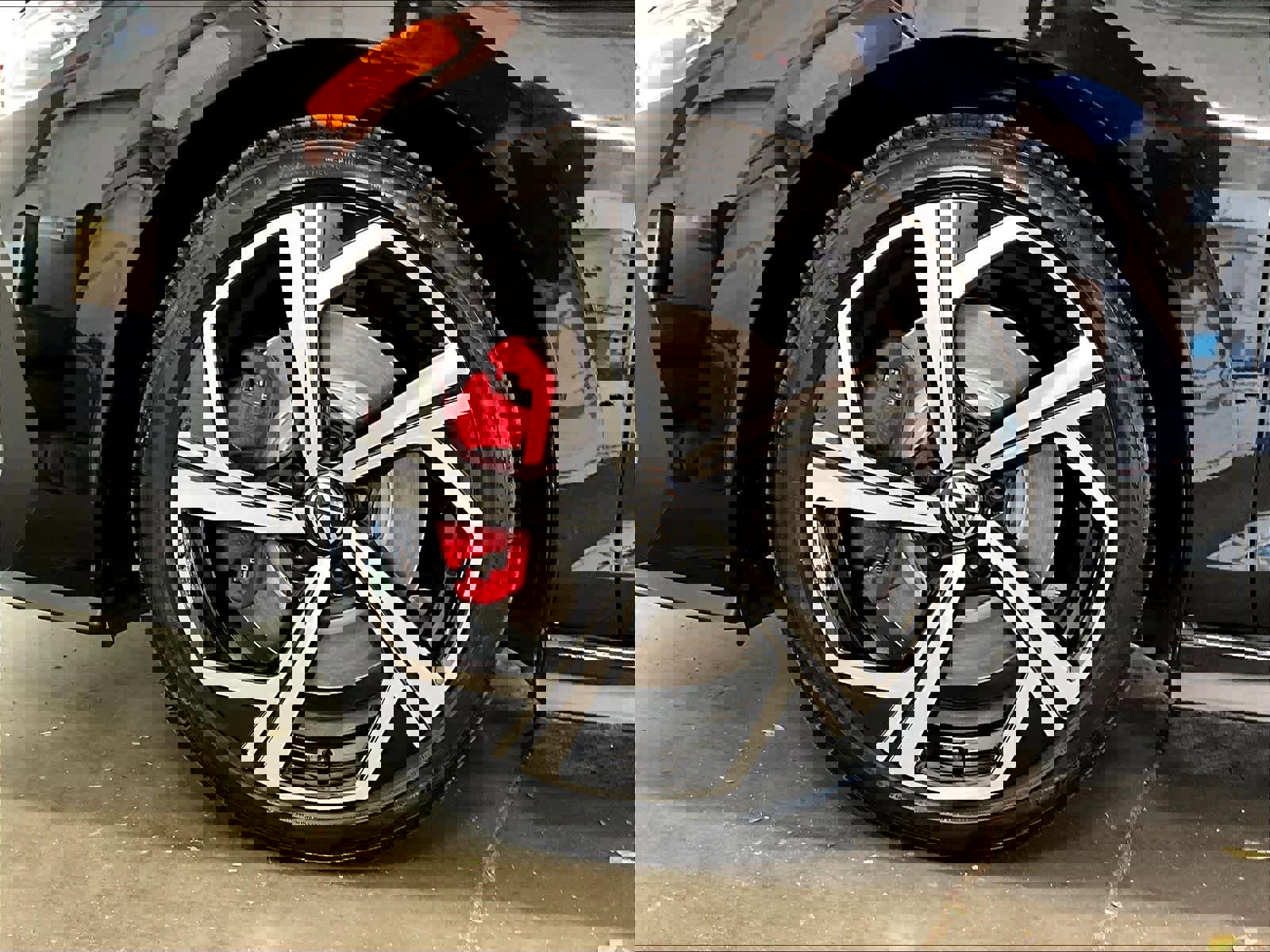 New 2025 Volkswagen GTI SE image 14