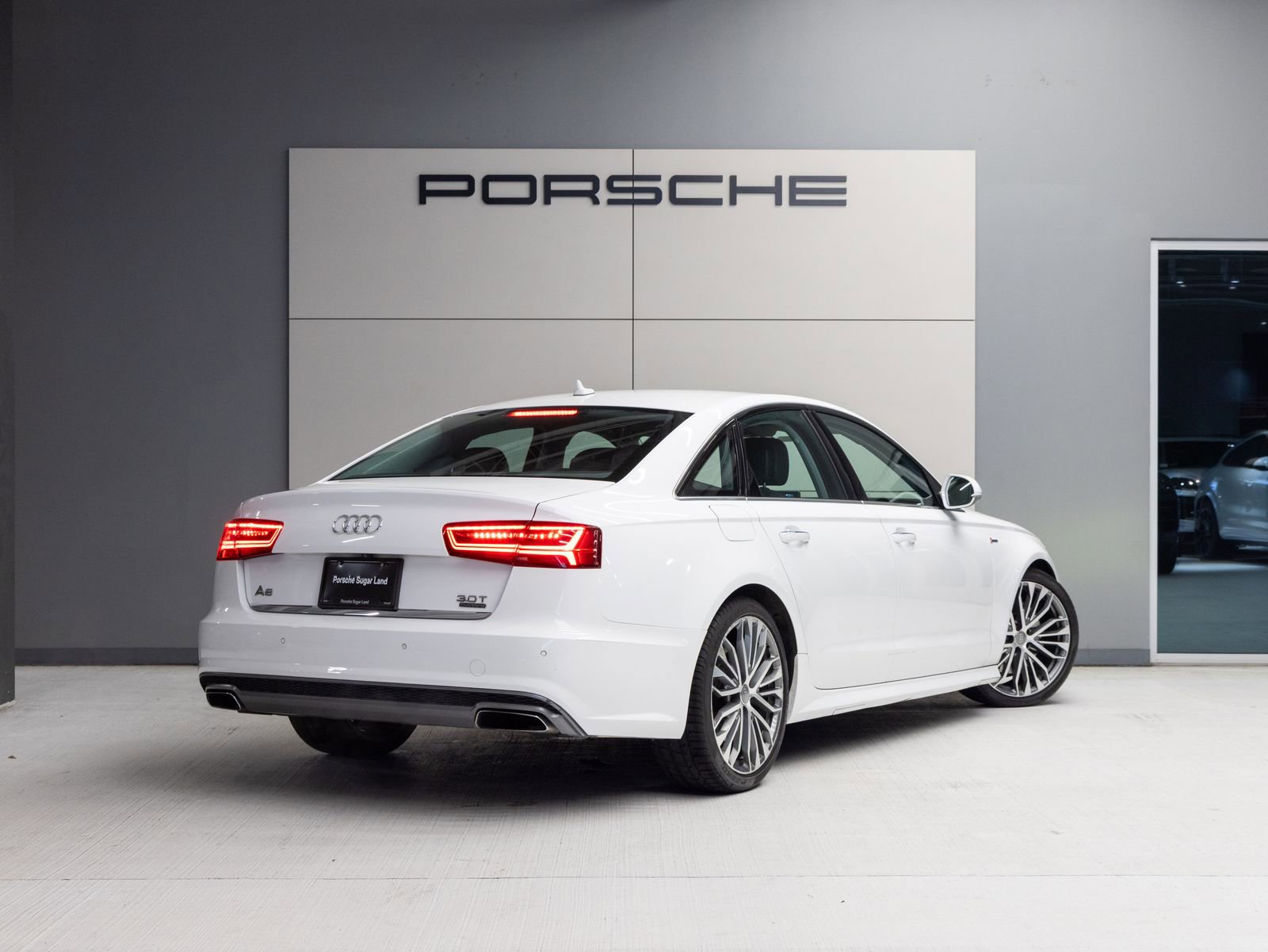 Used 2016 Audi A6 3.0T Premium Plus w/ S Line Sport Package image 7