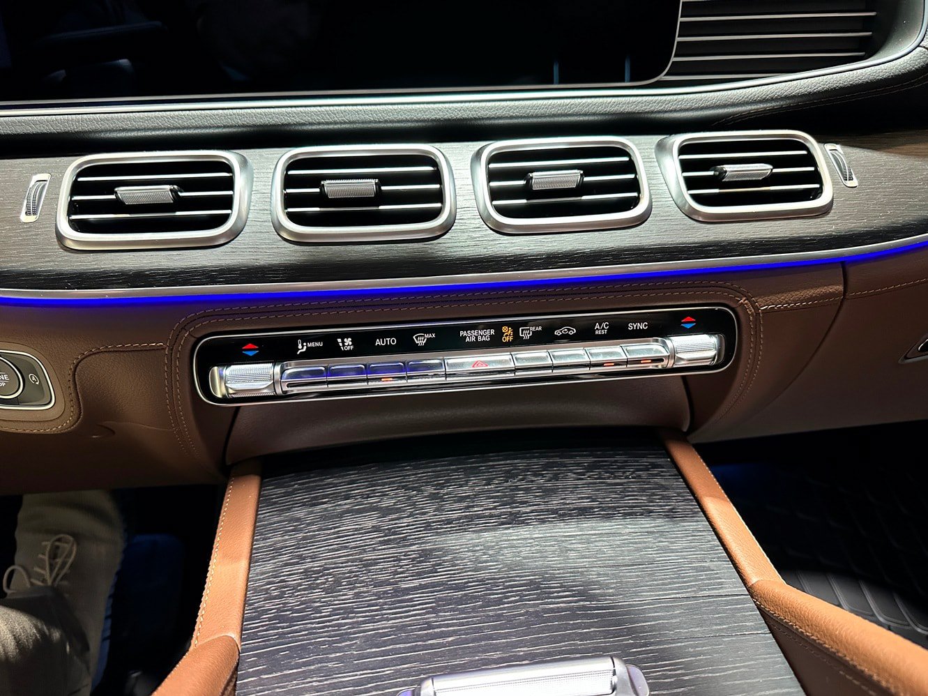 New 2026 Mercedes-Benz GLE 450 4MATIC Coupe image 10