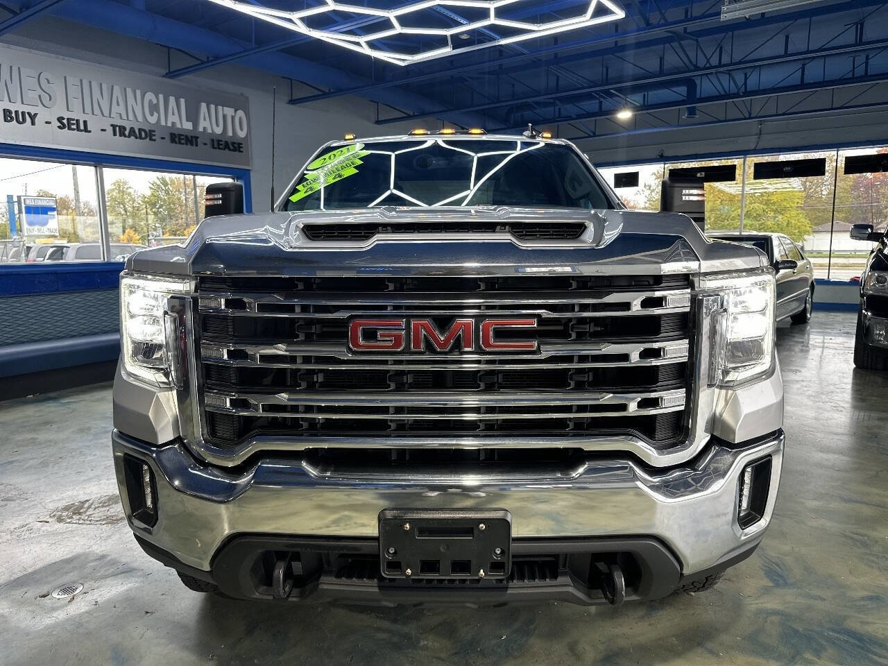 Used 2021 GMC Sierra 2500 SLE w/ SLE Value Package; image 7