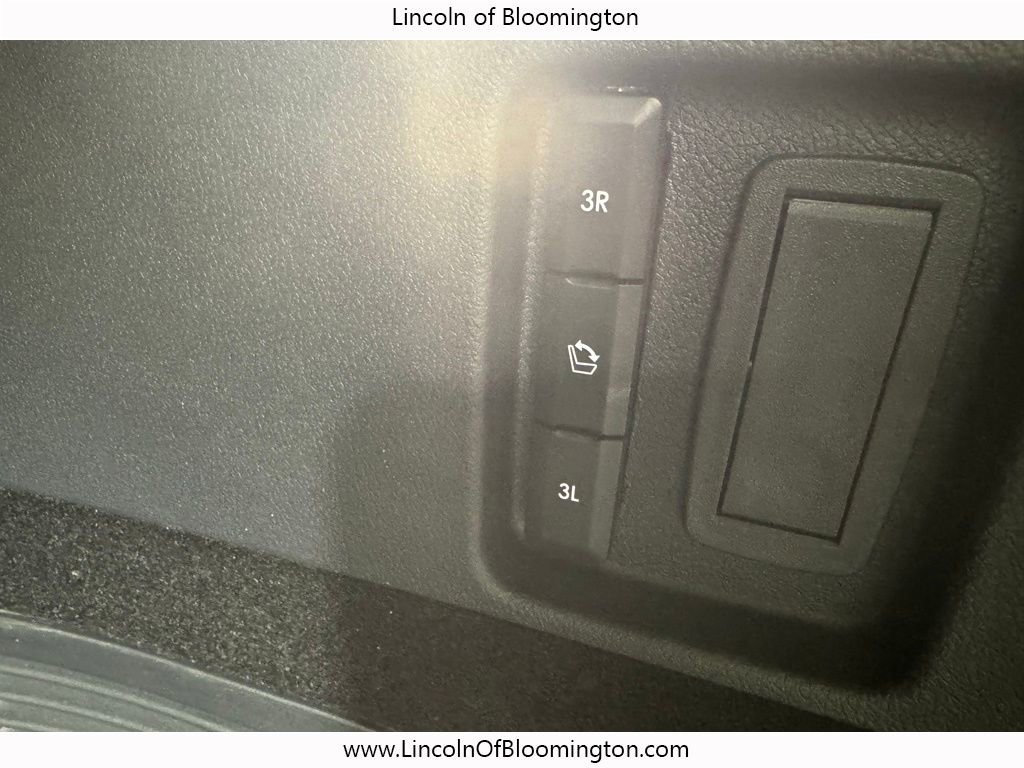 New 2026 Lincoln Aviator Black Label w/ Dynamic Handling Package image 17