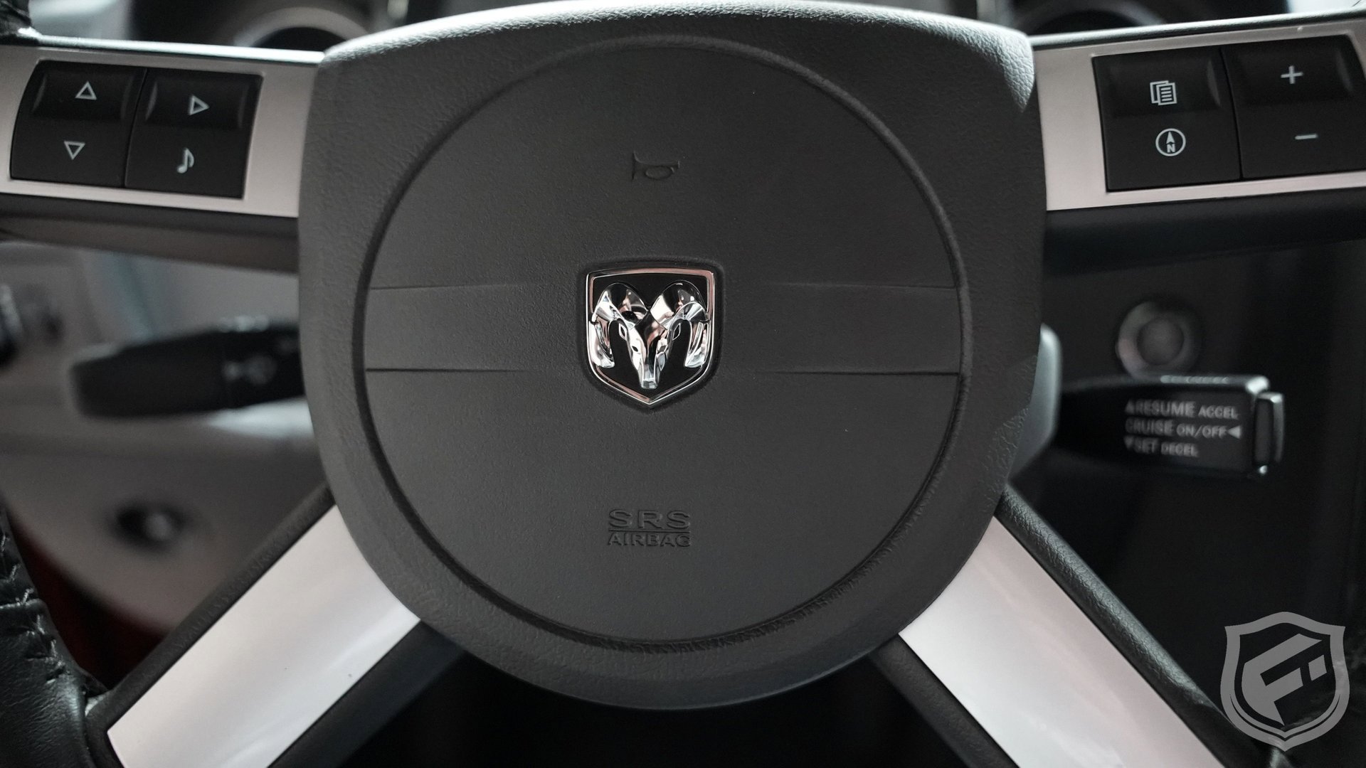 Used 2008 Dodge Challenger SRT8 image 18