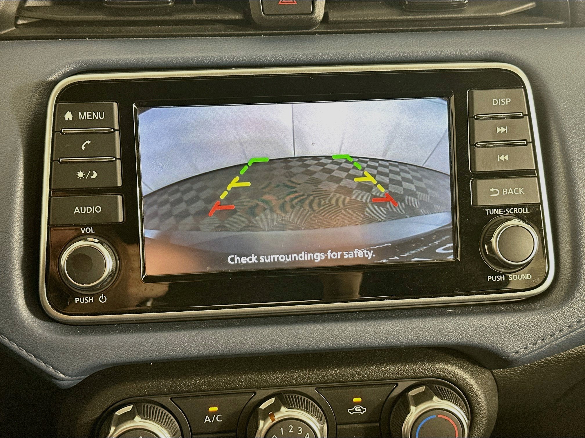 Used 2025 Nissan Versa SV FWD image 22