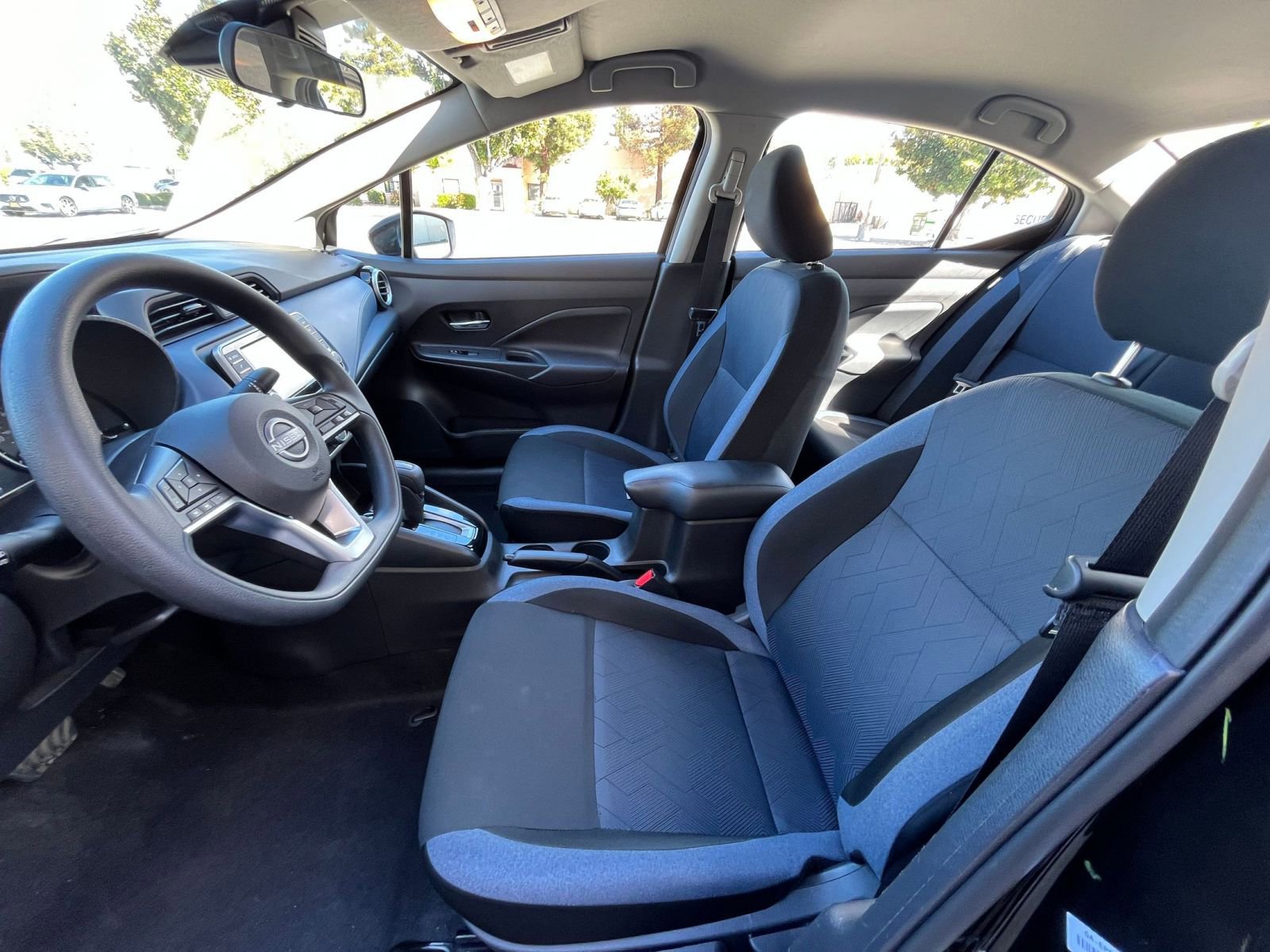 Used 2025 Nissan Versa SV image 24