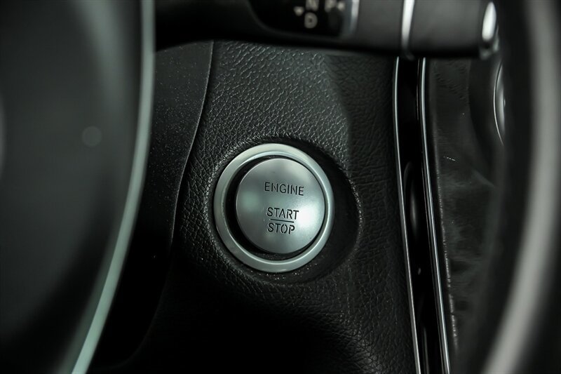 Used 2016 Mercedes-Benz C 300 4MATIC Sedan image 29