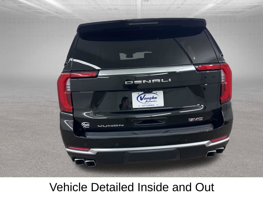 Used 2026 GMC Yukon XL Denali w/ Denali Reserve Package AWD/4WD image 11