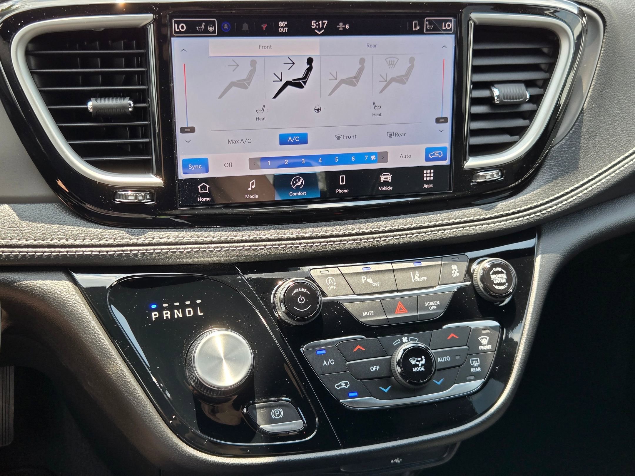 New 2027 Chrysler Pacifica Select FWD image 30