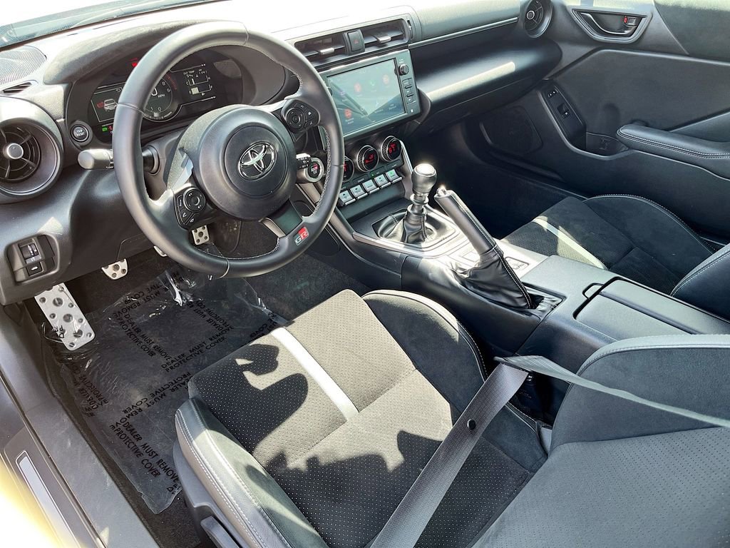 Used 2024 Toyota GR86 Premium image 22