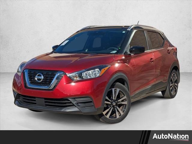 Used 2020 Nissan Kicks SV image 1