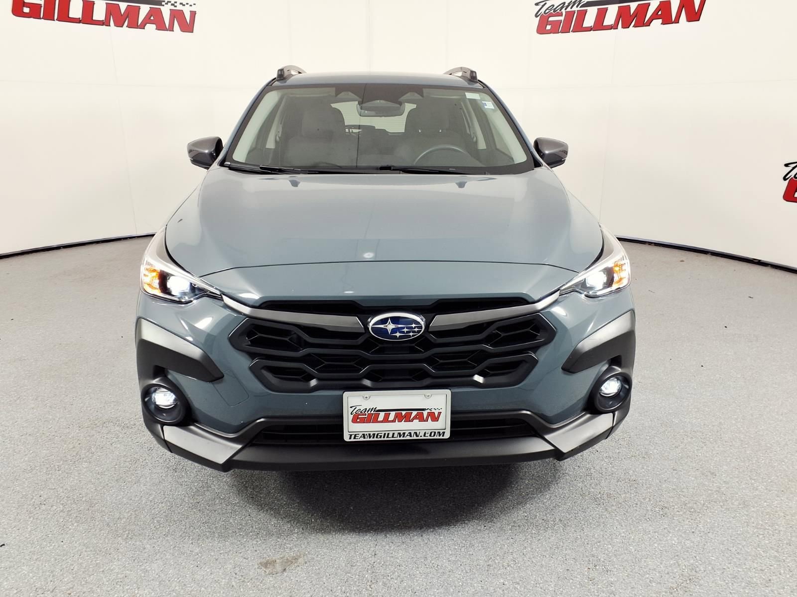 Used 2024 Subaru Crosstrek 2.0i Premium AWD/4WD image 2