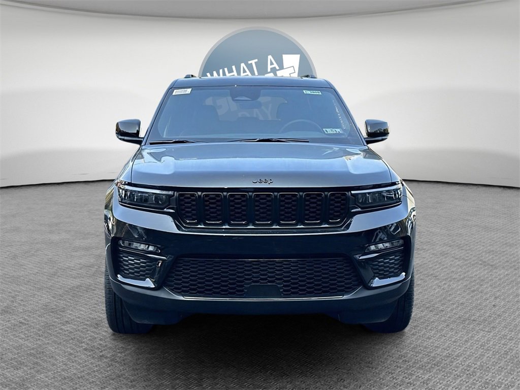 New 2025 Jeep Grand Cherokee Limited w/ Black Appearance Package image 31