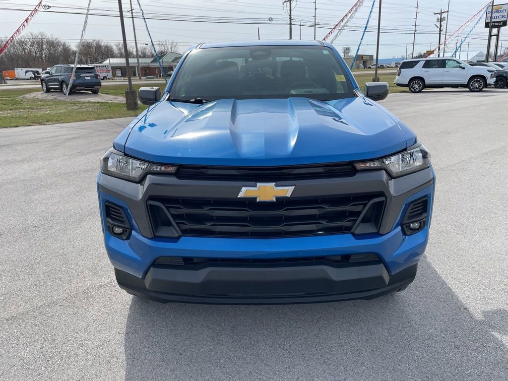 Used 2023 Chevrolet Colorado LT w/ LT Convenience Package image 2