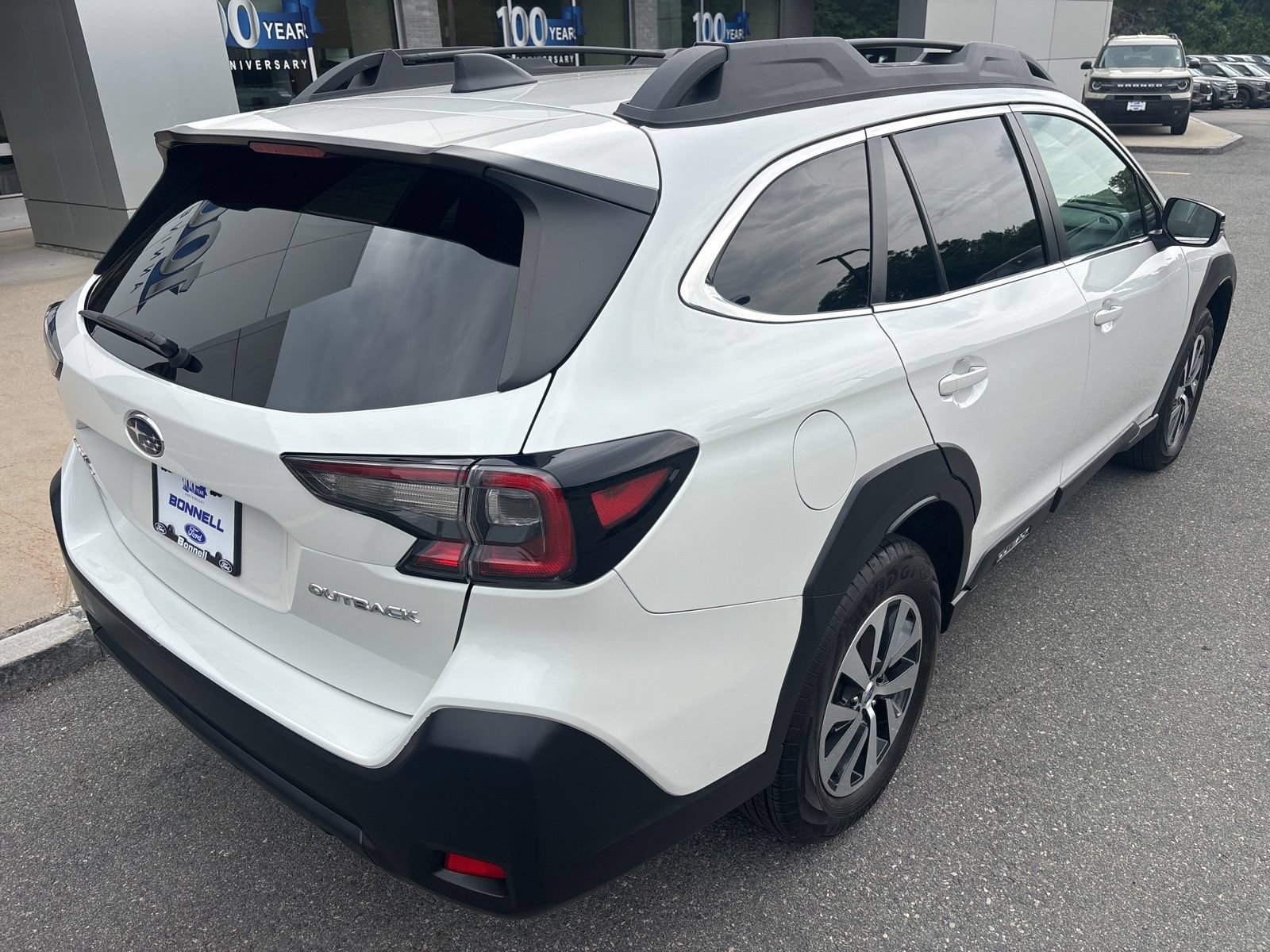 Used 2024 Subaru Outback Premium AWD/4WD image 47