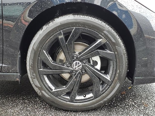 New 2026 Volkswagen Jetta SE image 12