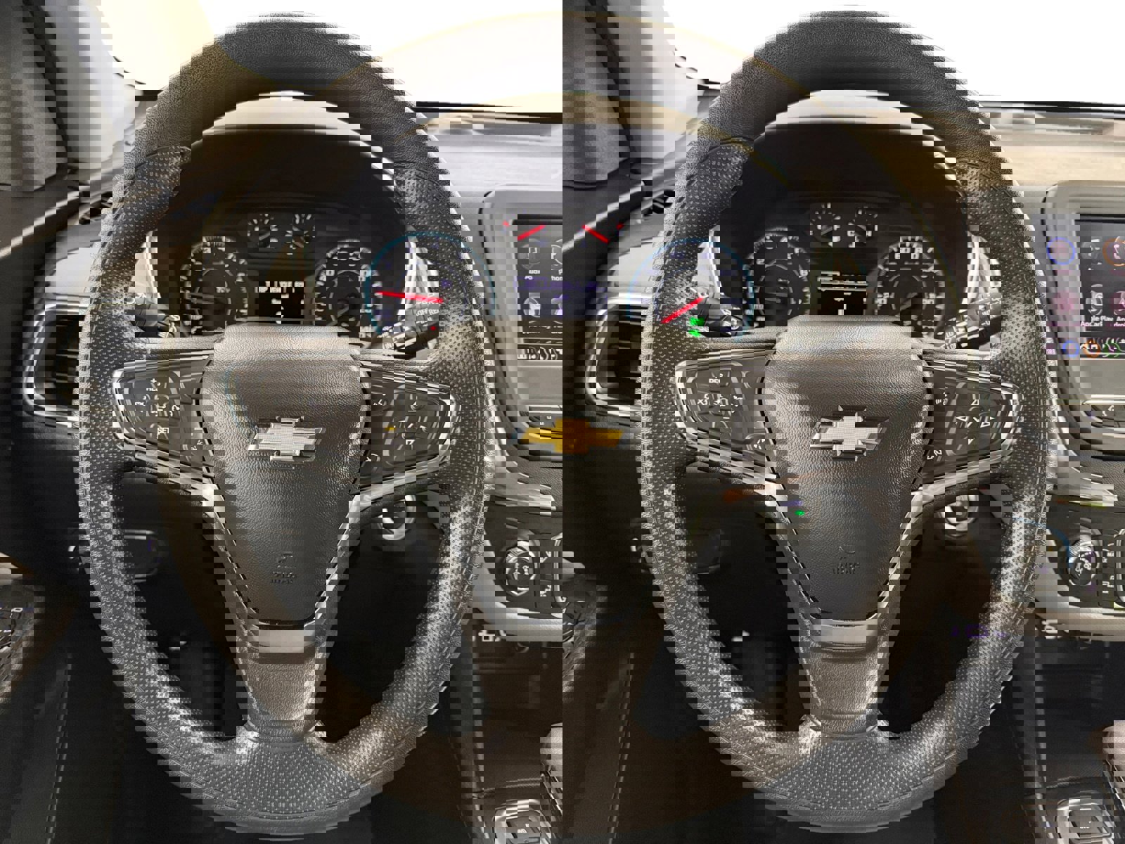 Used 2024 Chevrolet Equinox LS image 16