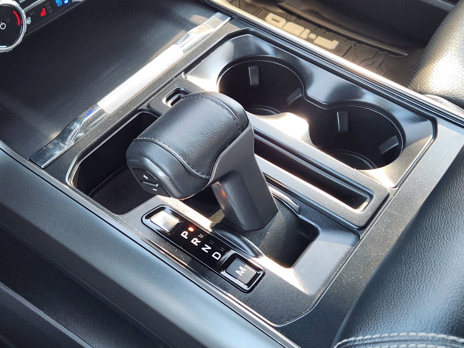 Used 2024 Ford F150 Lariat w/ Bed Utility Package image 21