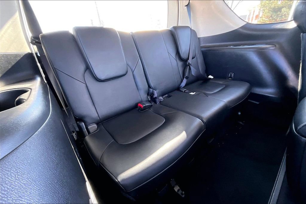 Certified 2024 INFINITI QX80 Luxe image 33