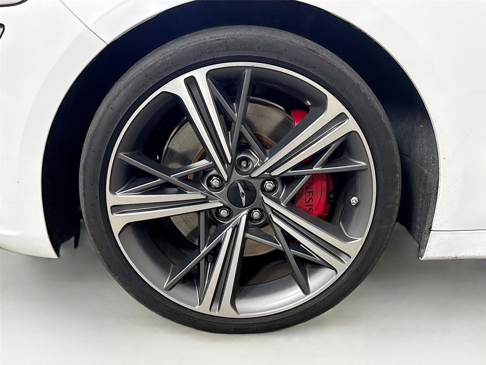 Used 2025 Genesis G70 3.3T Advanced w/ Sport Prestige Package image 12