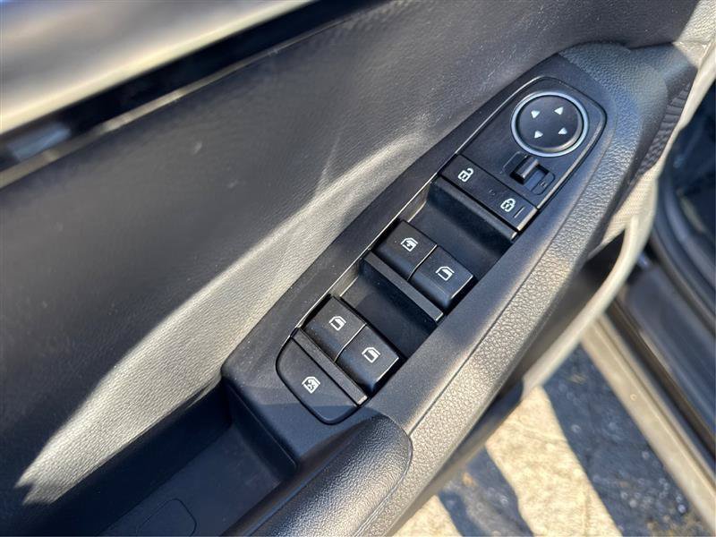 Used 2021 Kia Seltos S AWD/4WD image 30