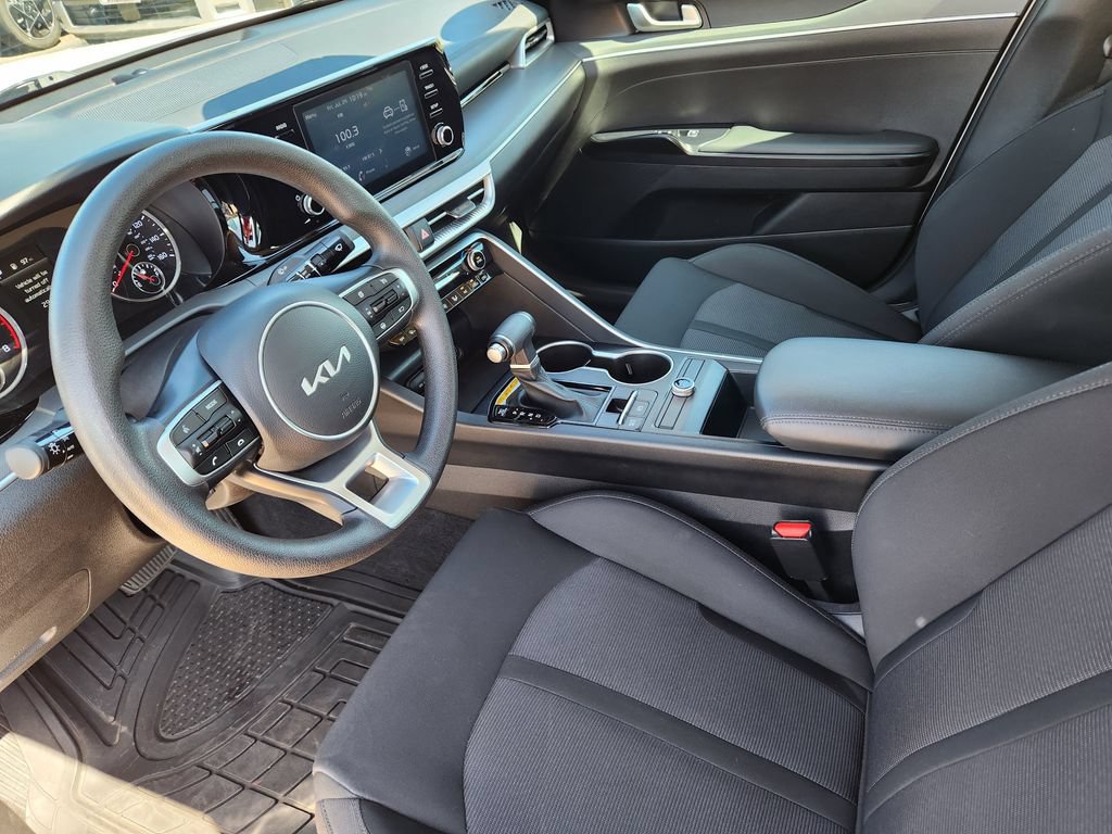 Certified 2023 Kia K5 LXS FWD image 7