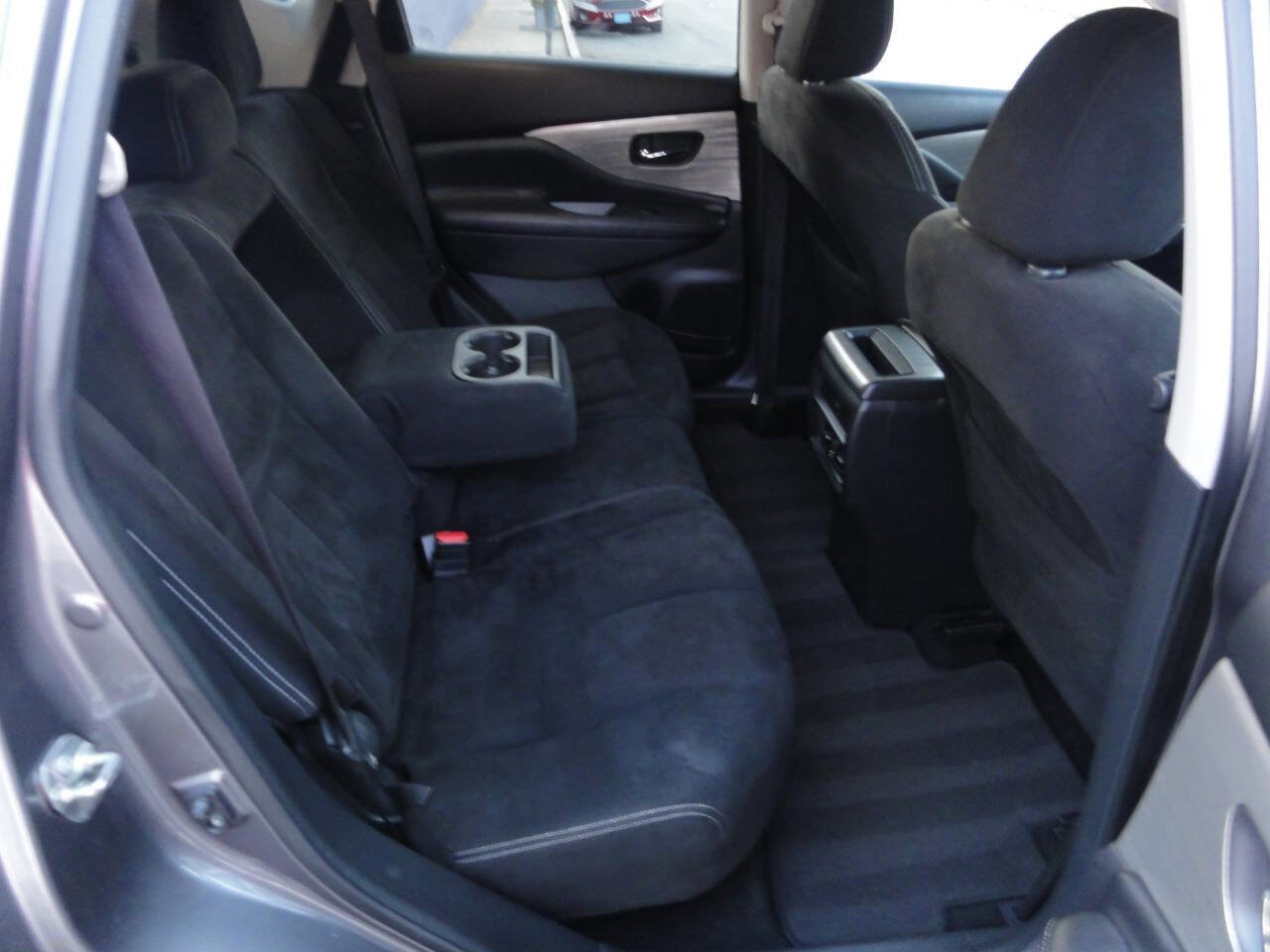 Used 2017 Nissan Murano SV image 36