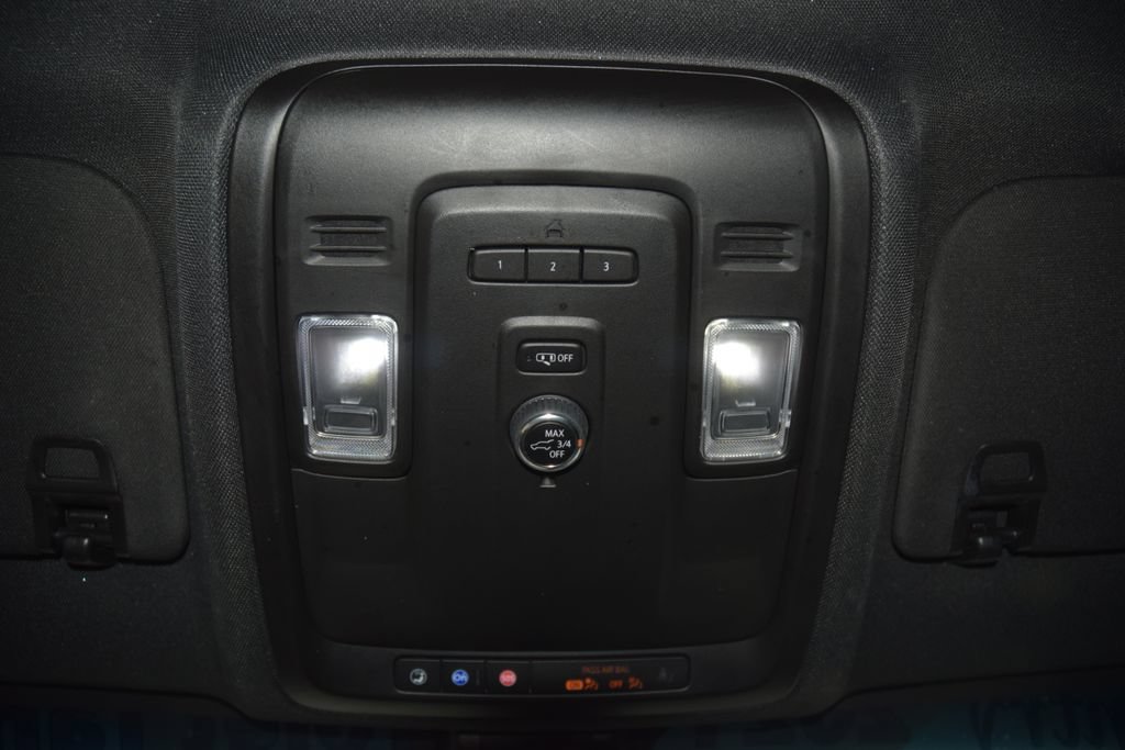Used 2021 Chevrolet Tahoe LT AWD/4WD image 48