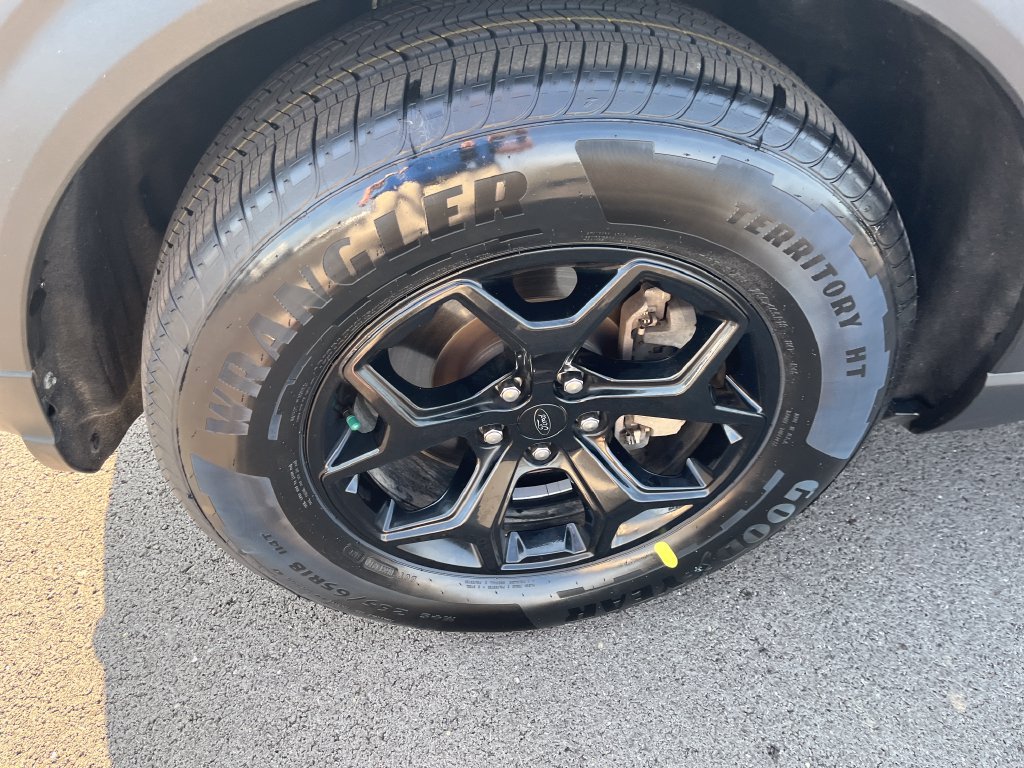 Used 2024 Ford Explorer Timberline w/ Timberline Technology Package AWD/4WD image 11