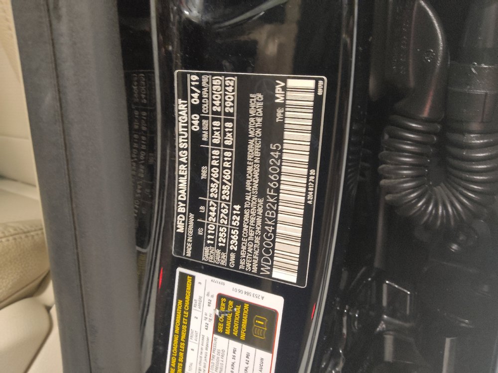 Used 2019 Mercedes-Benz GLC 300 4MATIC w/ Premium Package image 33
