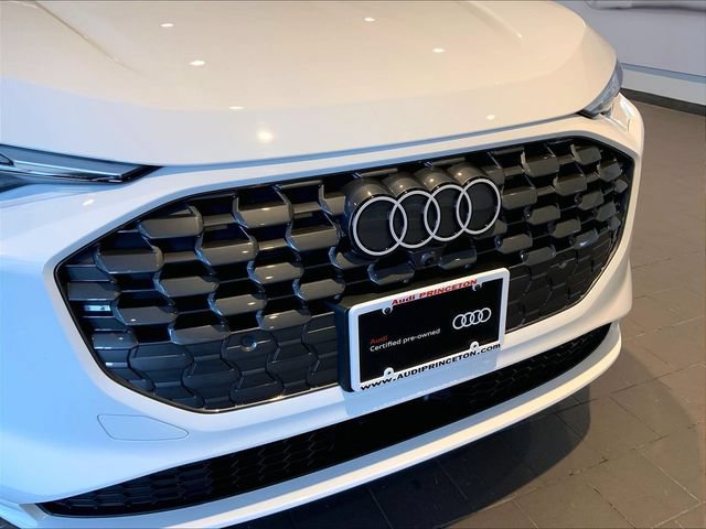 Certified 2025 Audi Q5 Premium w/ Convenience Package AWD/4WD image 30
