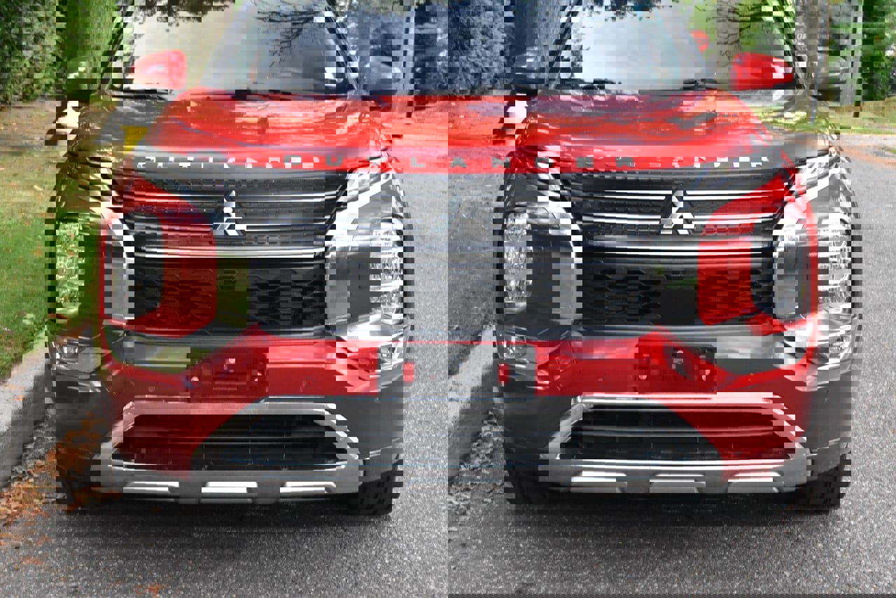 Used 2022 Mitsubishi Outlander SEL image 34