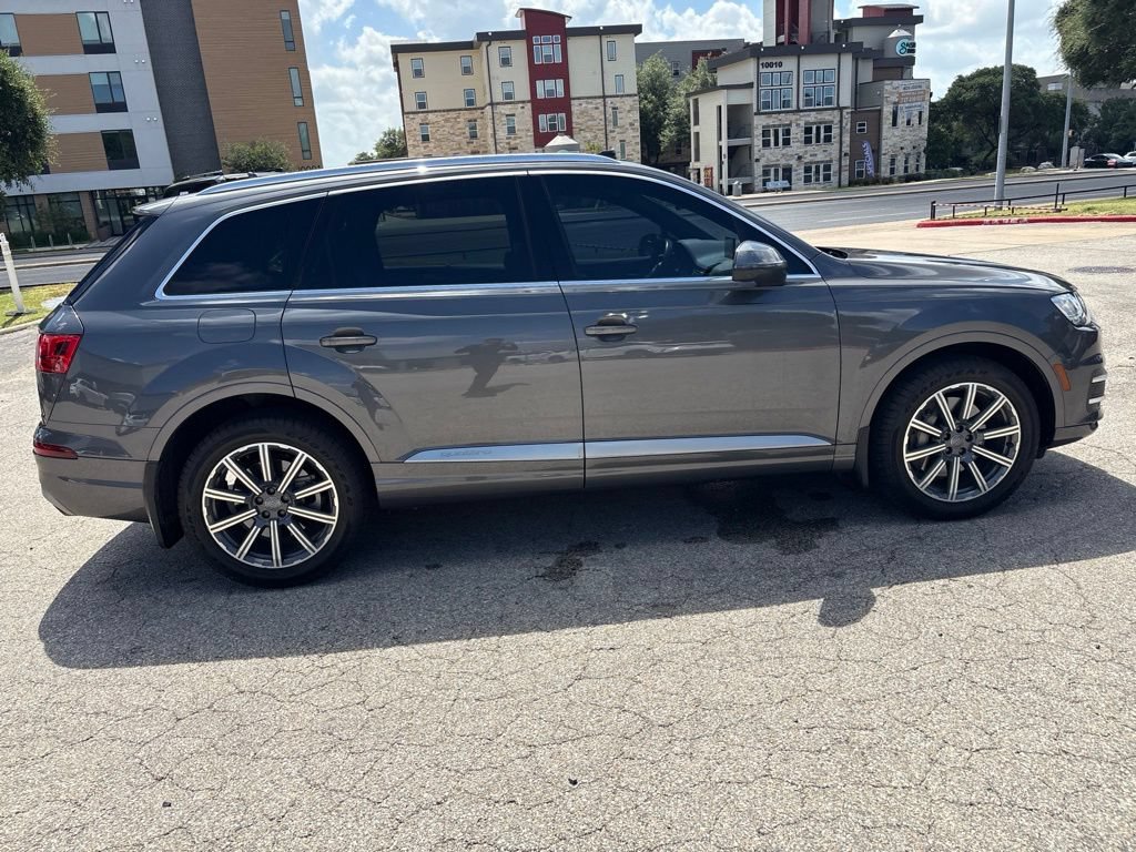Used 2018 Audi Q7 3.0T Premium Plus w/ Premium Plus Package AWD/4WD image 6