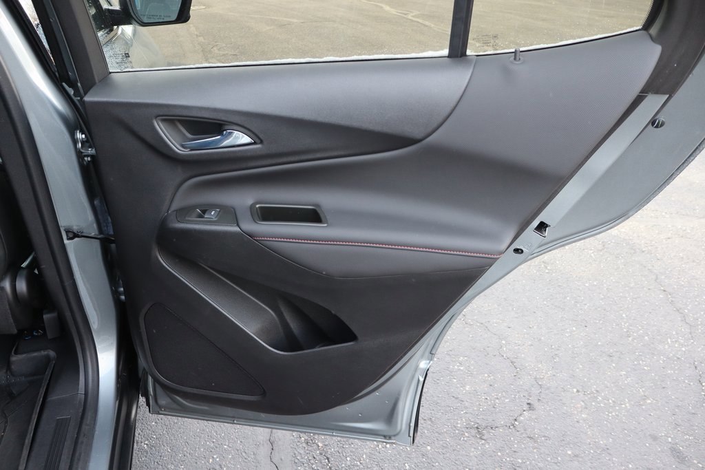 Used 2024 Chevrolet Equinox RS image 25
