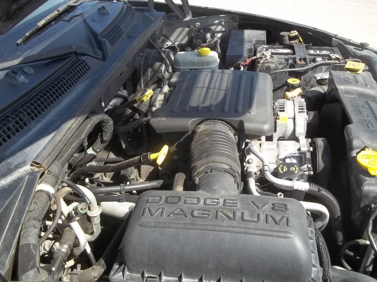 Used 2001 Dodge Durango Sport 4WD 4dr SUV image 17