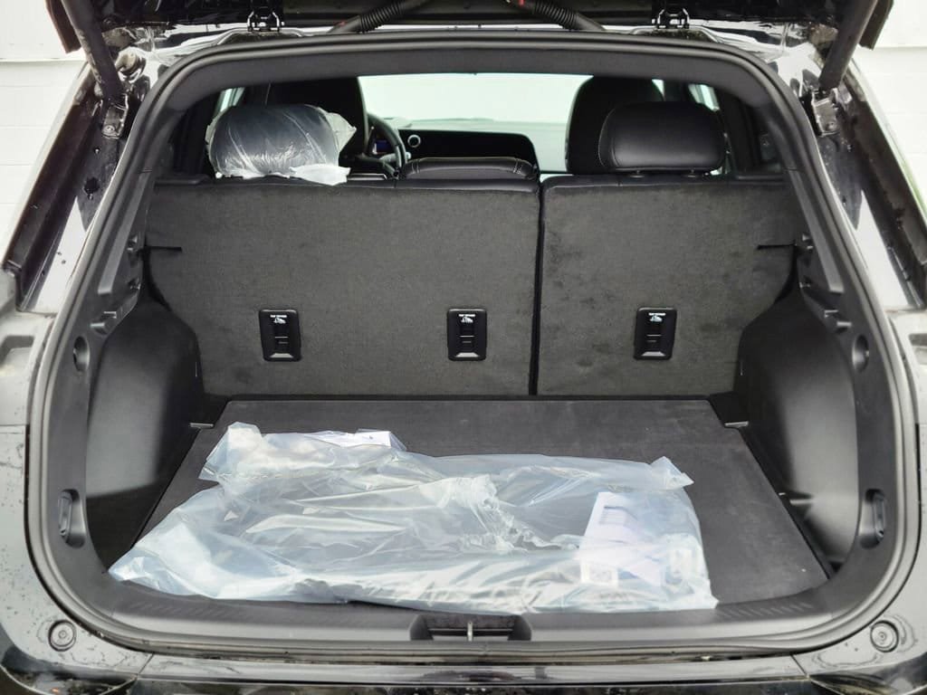 New 2025 Chevrolet Equinox EV RS w/ Active Safety Package 3 AWD/4WD image 25