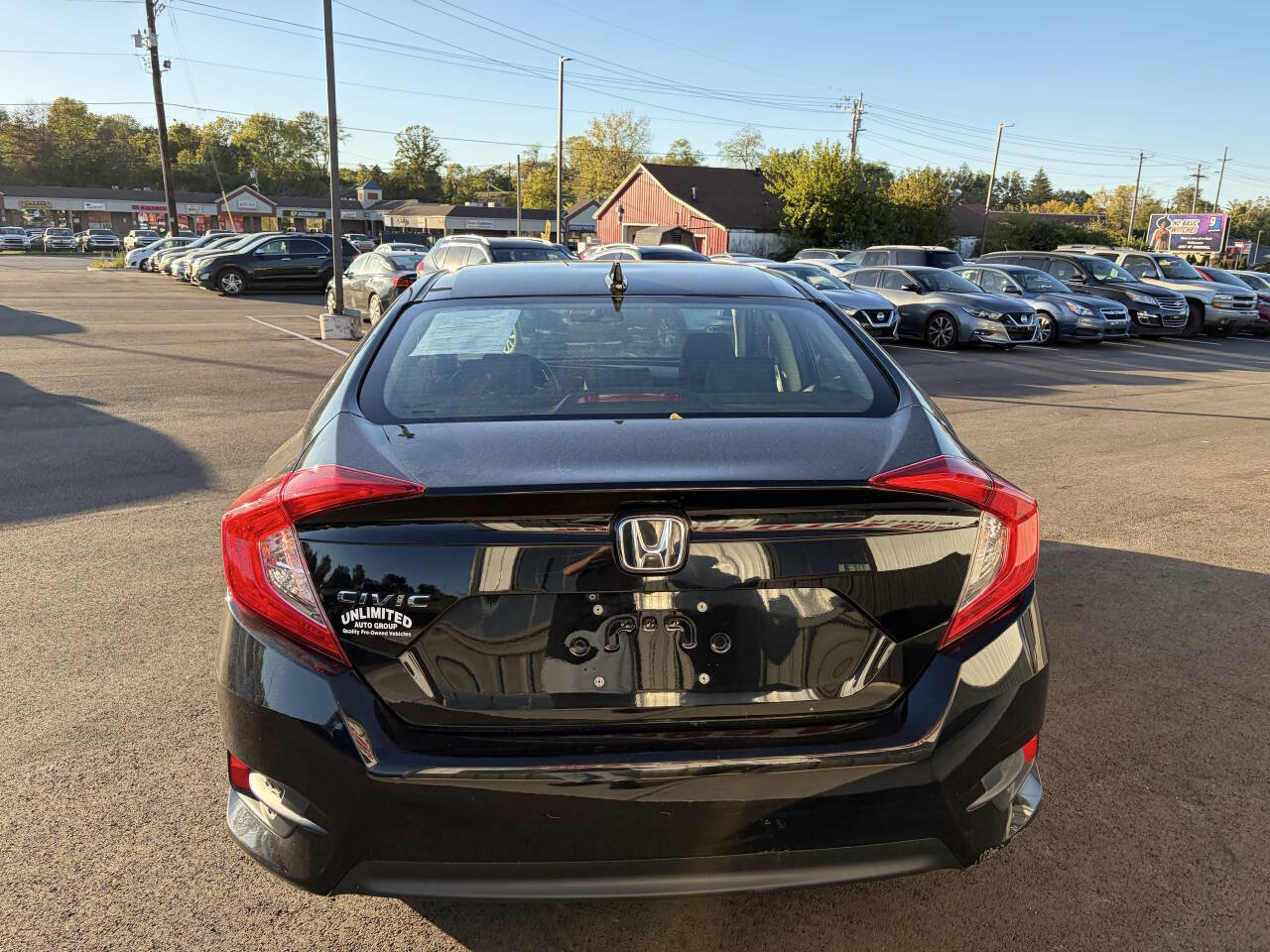 Used 2018 Honda Civic EX image 9