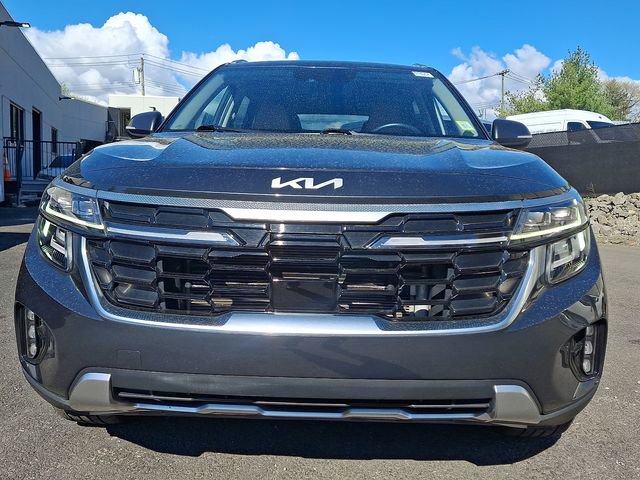 Used 2024 Kia Seltos SX AWD/4WD image 2