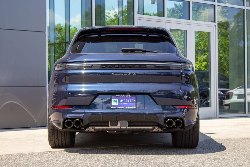 Used 2026 Porsche Cayenne GTS AWD/4WD image 9