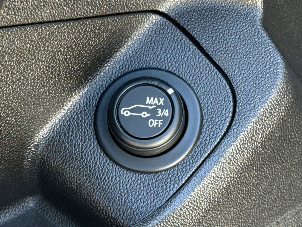 Used 2021 GMC Terrain SLE w/ Driver Convenience Package FWD image 20