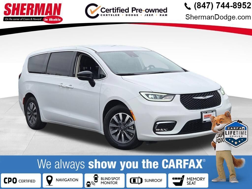 Certified 2024 Chrysler Pacifica Limited