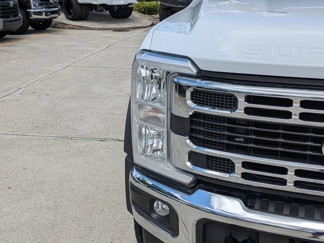 New 2026 Ford F550 4x4 Regular Cab Super Duty image 9