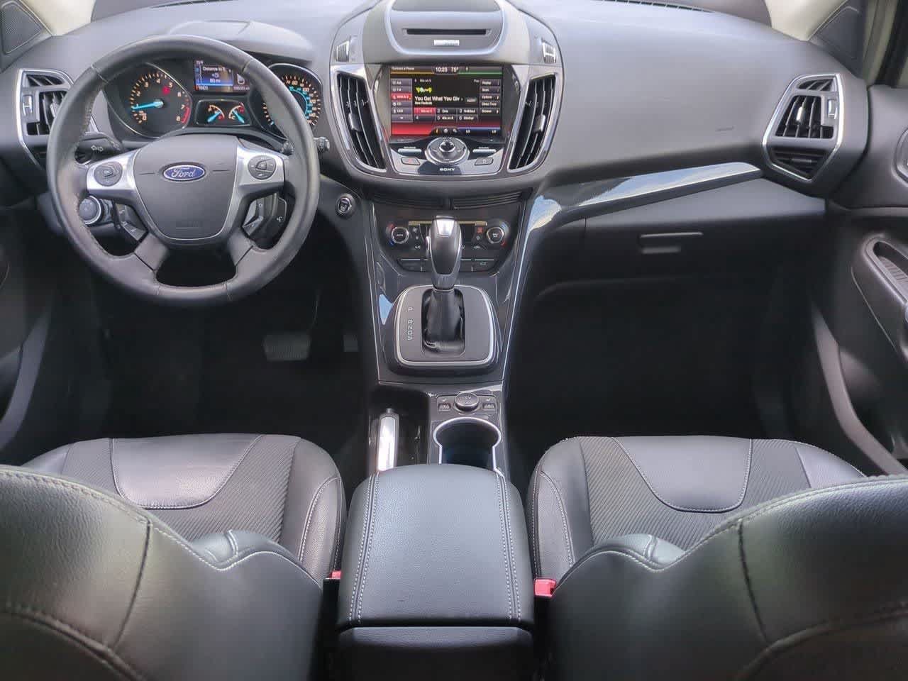 Used 2013 Ford Escape Titanium w/ Class II Trailer Tow Pkg AWD/4WD image 14