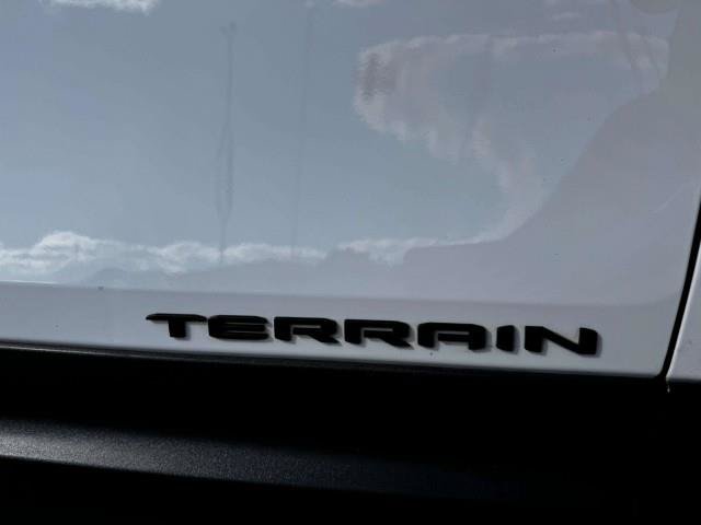 Used 2023 GMC Terrain SLE w/ Driver Convenience Package FWD image 12